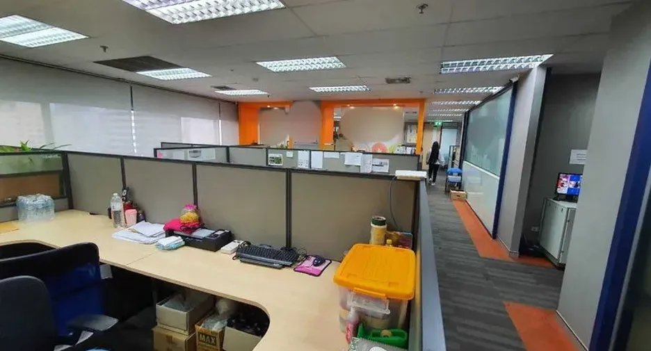 For rent office in Khlong Toei, Bangkok