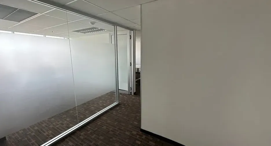 Oficina en alquiler en Watthana, Bangkok