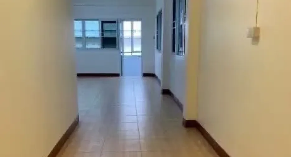 For rent 5 bedrooms office in Sathon, Bangkok