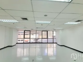 Büro zur Miete in Watthana, Bangkok