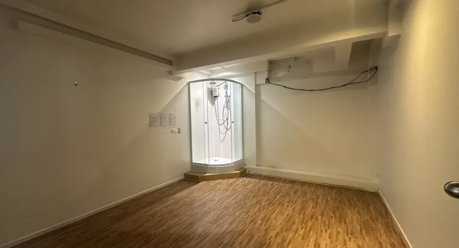 For rent office in Khlong Toei, Bangkok