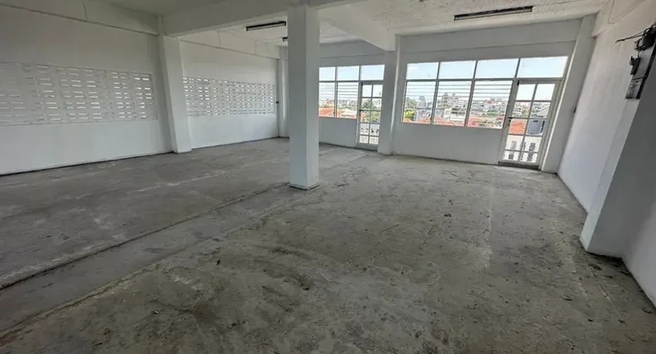 For rent office in Phra Khanong, Bangkok