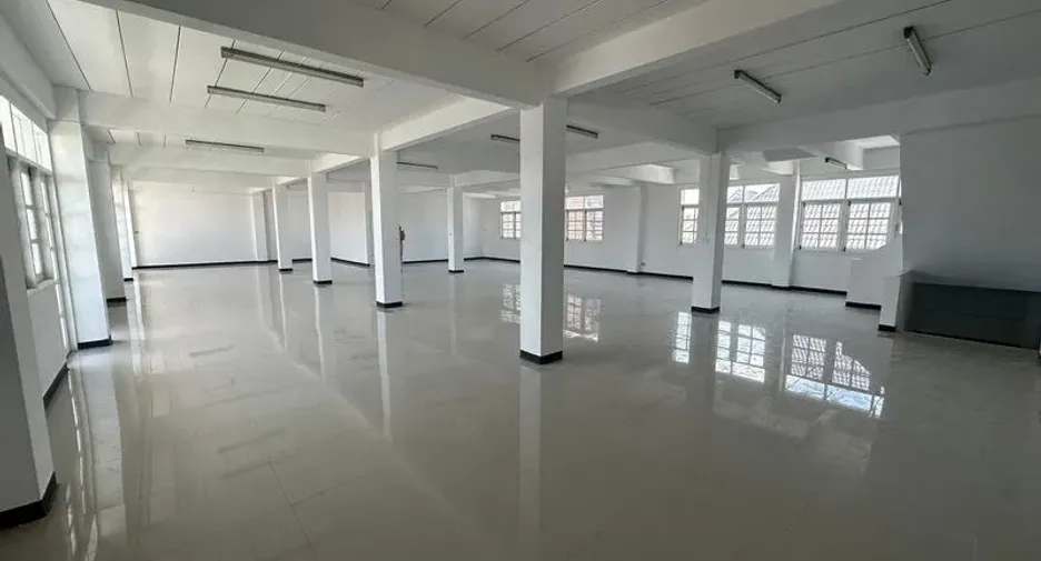 For rent office in Phra Khanong, Bangkok
