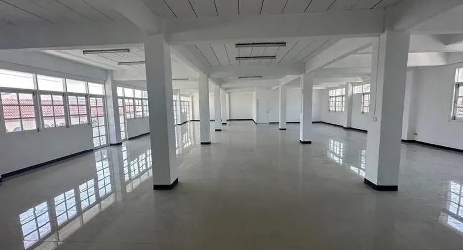 For rent office in Phra Khanong, Bangkok