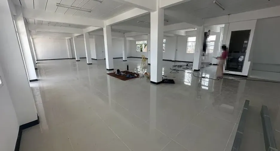 For rent office in Phra Khanong, Bangkok