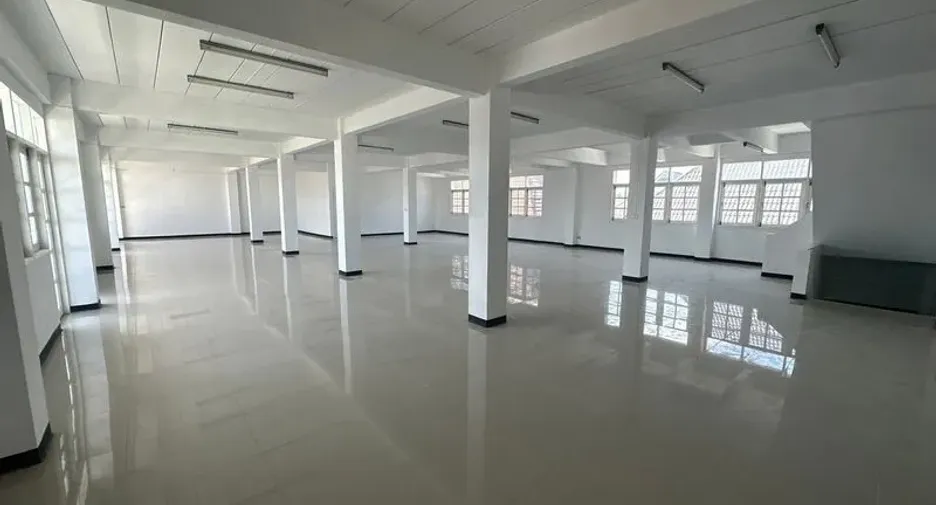 For rent office in Phra Khanong, Bangkok