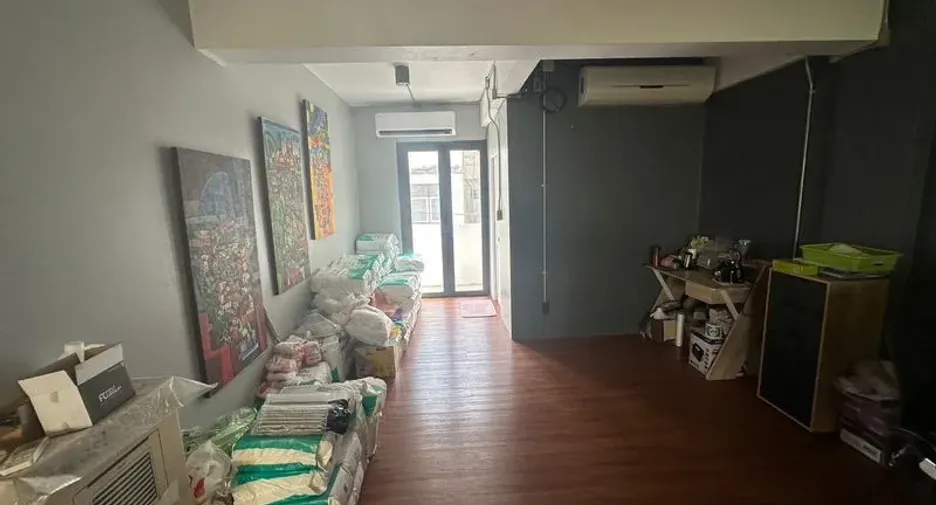 For rent 5 bedrooms office in Sathon, Bangkok