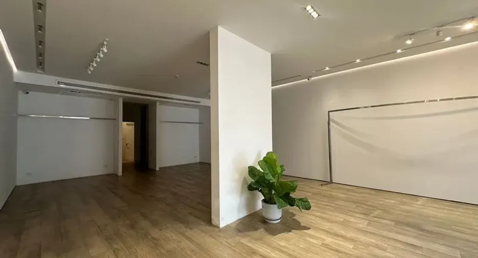 For rent office in Phra Khanong, Bangkok