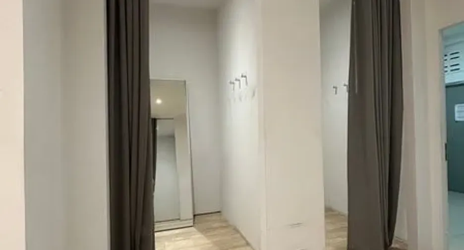 For rent office in Phra Khanong, Bangkok