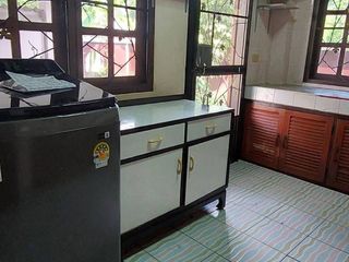 出租 4 卧室 独立屋 在 Hang Dong, Chiang Mai