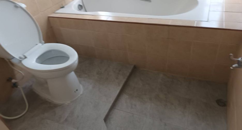 Haus zur Miete mit 4 Zimmer in Hang Dong, Chiang Mai