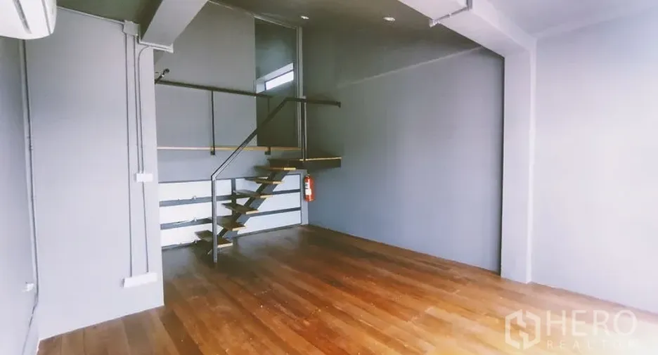 For rent office in Chatuchak, Bangkok