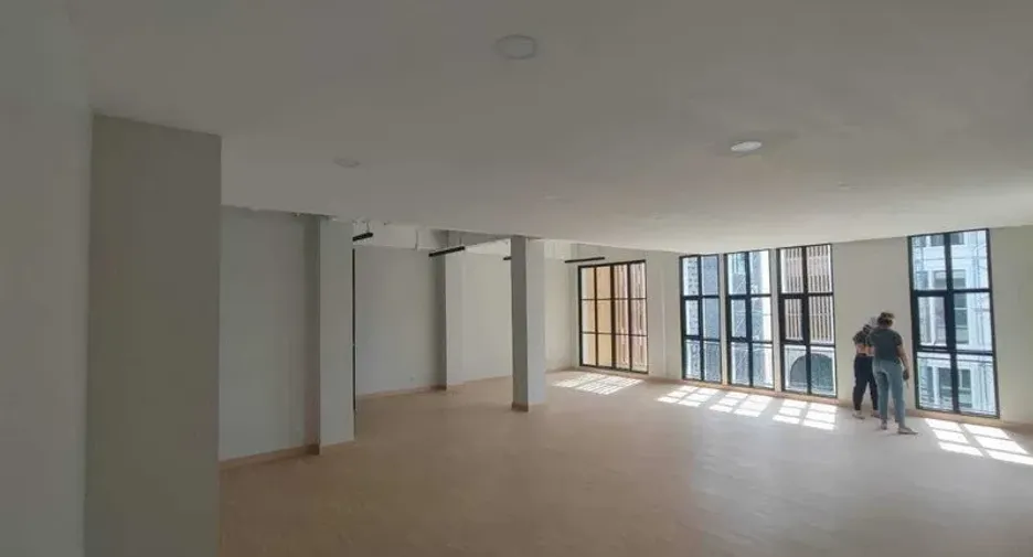 For rent office in Bang Kapi, Bangkok