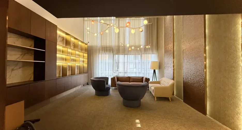 For rent 4 bedrooms office in Watthana, Bangkok