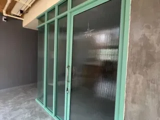 Local comercial en alquiler en Watthana, Bangkok