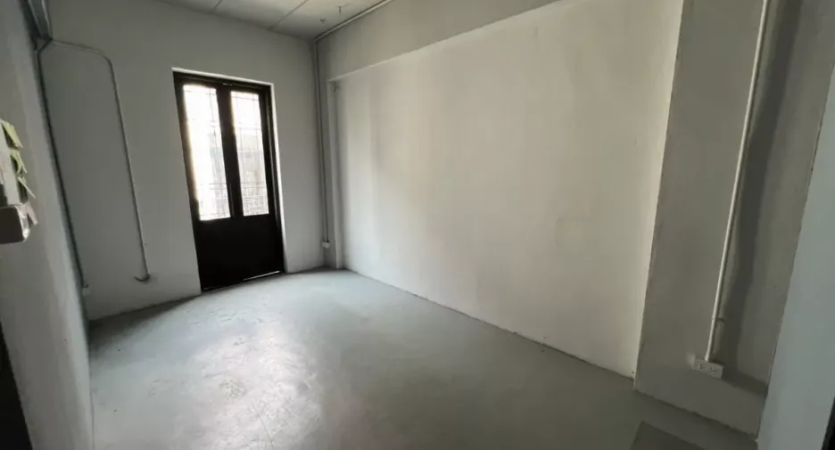 Büro zur Miete in Pathum Wan, Bangkok