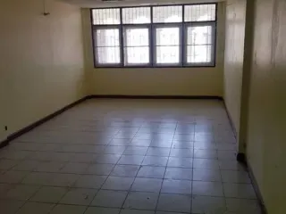出租 商业空间 在 Khlong Toei, 曼谷