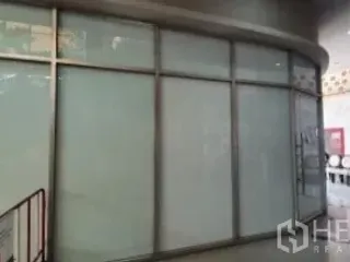 Local comercial en alquiler en Khlong Toei, Bangkok