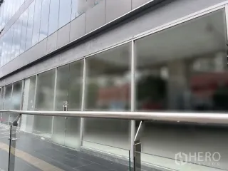 Аренда торговое помещение в Кхлонг Тоеи, Бангкок