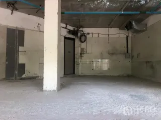 Аренда торговое помещение в Кхлонг Тоеи, Бангкок