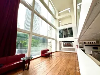 For rent retail Space in Watthana, Bangkok