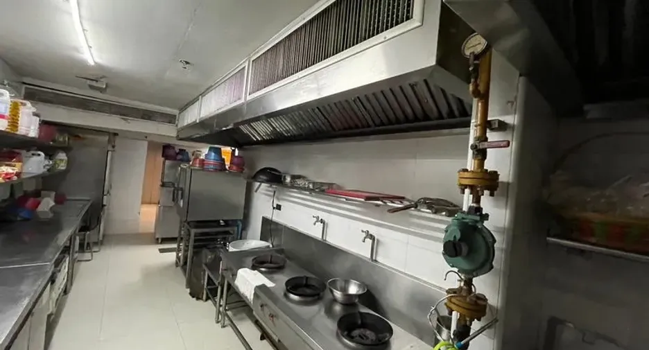For rent retail Space in Khlong Toei, Bangkok