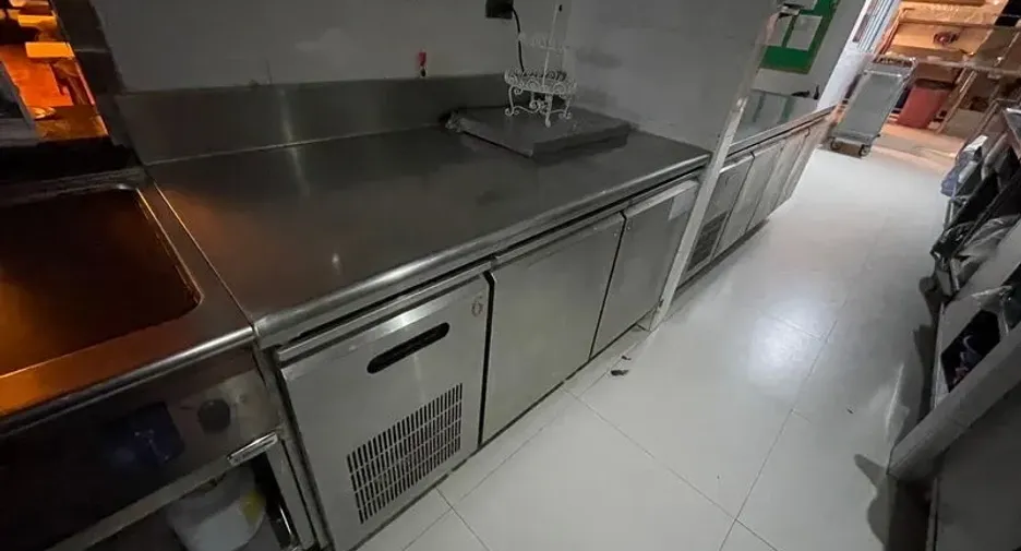 For rent retail Space in Khlong Toei, Bangkok