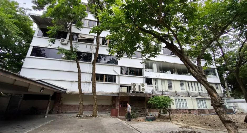For rent retail Space in Wang Thonglang, Bangkok