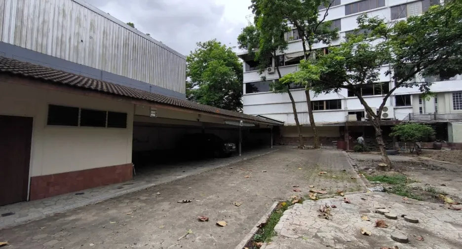 For rent retail Space in Wang Thonglang, Bangkok