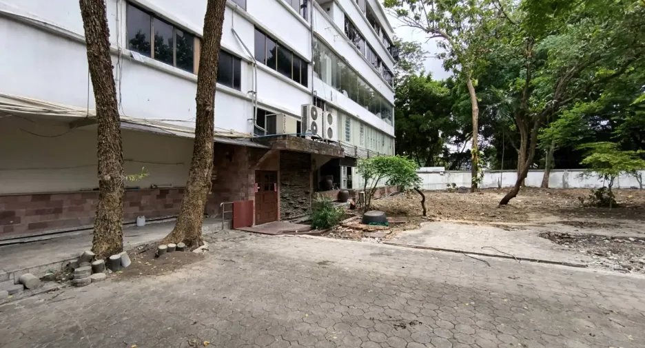 For rent retail Space in Wang Thonglang, Bangkok