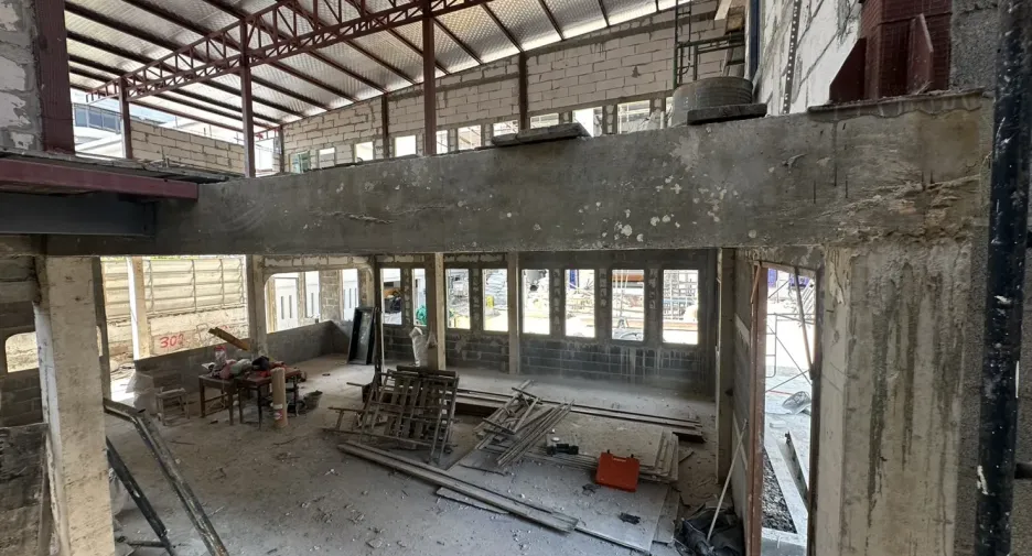For rent 4 bedrooms retail Space in Bang Na, Bangkok