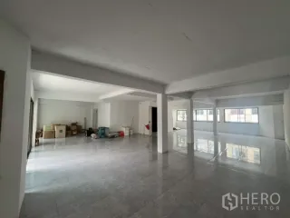 For rent retail Space in Pathum Wan, Bangkok