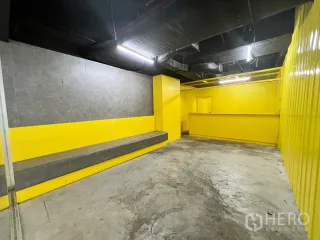 出租 商业空间 在 Khlong Toei, 曼谷