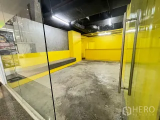 出租 商业空间 在 Khlong Toei, 曼谷