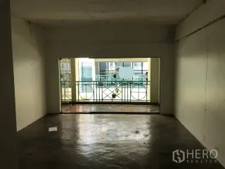 For rent retail Space in Khlong Toei, Bangkok