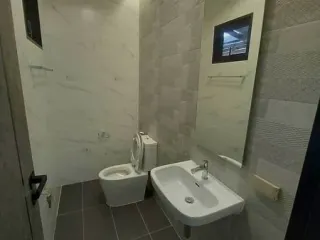 Local comercial en alquiler en Khlong Toei, Bangkok