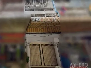 Аренда торговое помещение в Кхлонг Тоеи, Бангкок