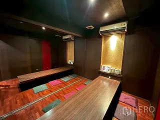 For rent retail Space in Watthana, Bangkok