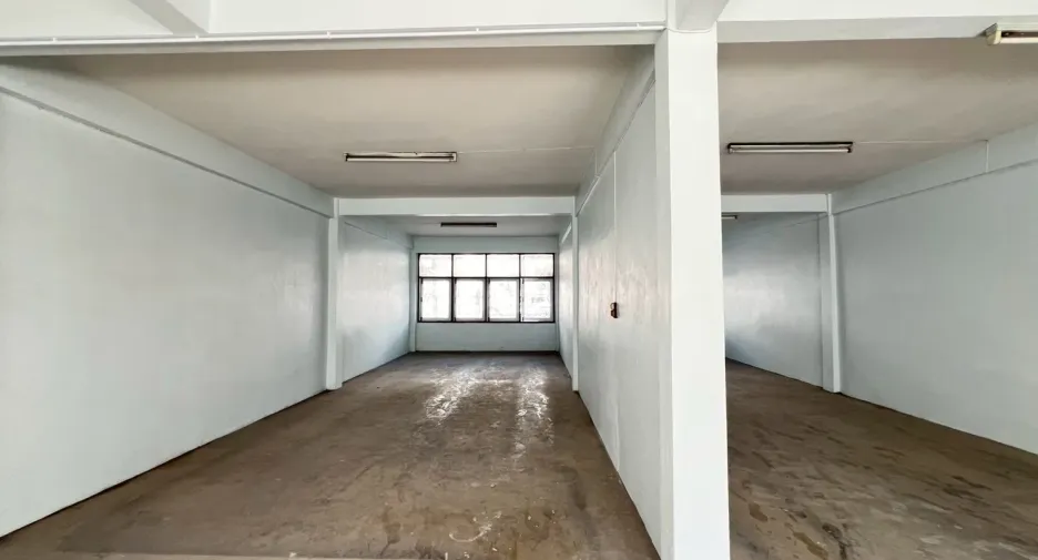 出租 商业空间 在 Watthana, 曼谷