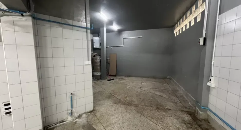 出租 商业空间 在 Watthana, 曼谷
