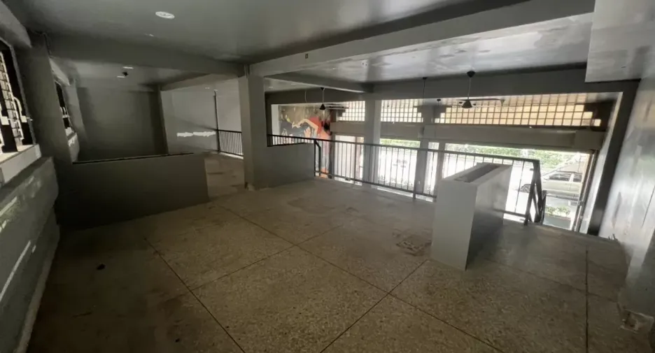 出租 商业空间 在 Watthana, 曼谷