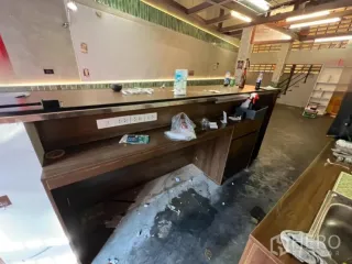 Аренда 4 спальни торговое помещение в Щаттхана, Бангкок