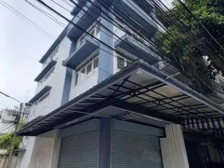 出租 商业空间 在 Khlong Toei, 曼谷