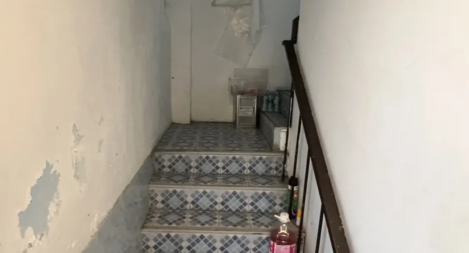 For rent and for sale 3 bedrooms retail Space in Watthana, Bangkok