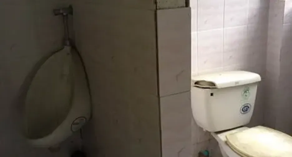 For rent retail Space in Khlong Toei, Bangkok