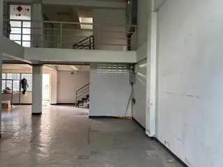 出租 商业空间 在 Suan Luang, 曼谷