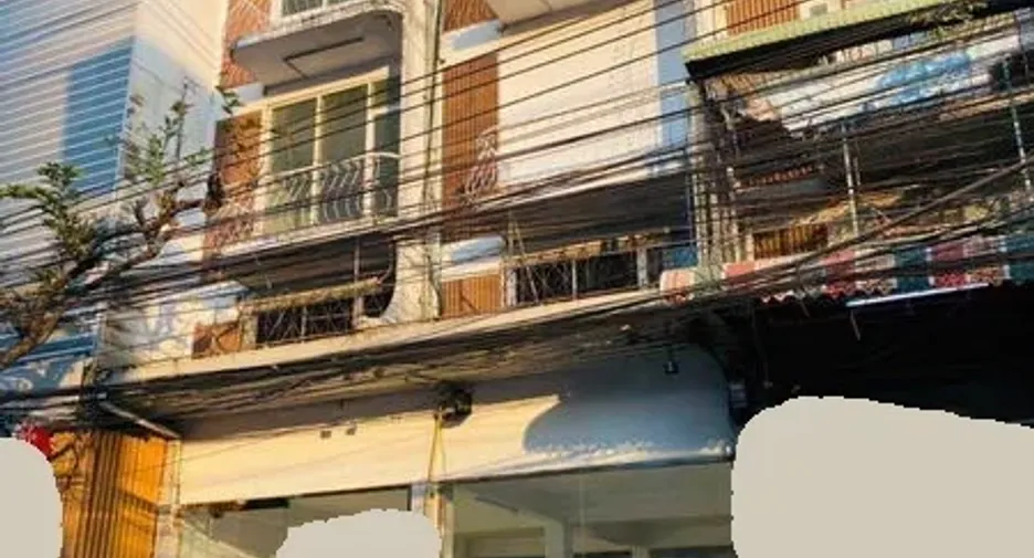 For rent retail Space in Watthana, Bangkok
