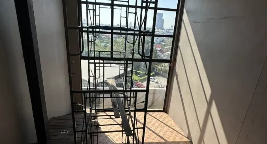 For rent retail Space in Bang Na, Bangkok