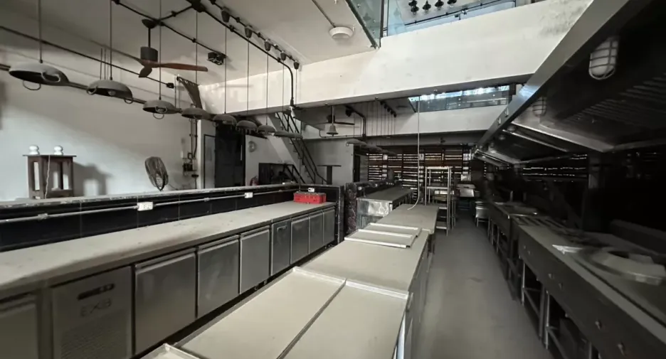 For rent retail Space in Bang Na, Bangkok