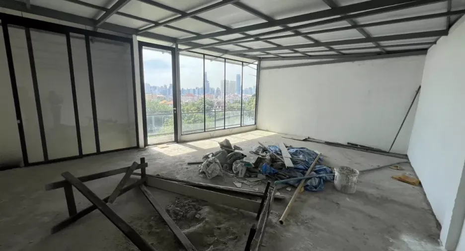 For sale retail Space in Suan Luang, Bangkok